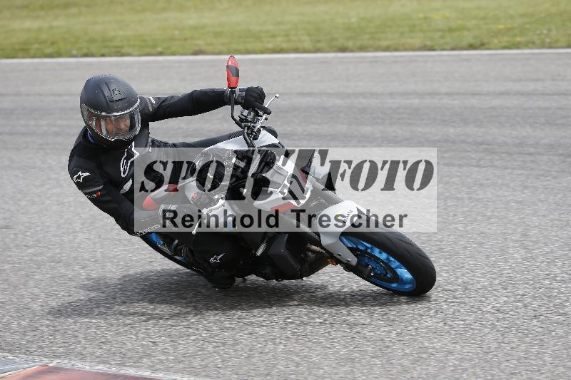 Archiv-2025/22 06.06.2025 DISCOVER the BIKE ADR/Bike 2 gelb/72